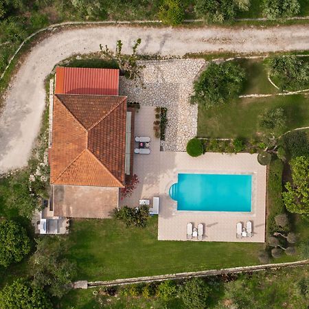 Villa Lola - 3 Bedrooms & Private Pool Lithakia  Extérieur photo