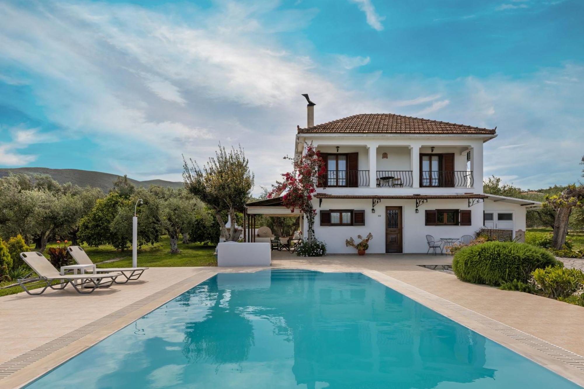 Villa Lola - 3 Bedrooms & Private Pool Lithakia  Extérieur photo