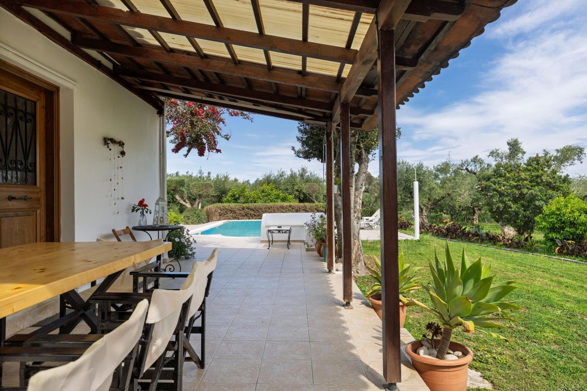 Villa Lola - 3 Bedrooms & Private Pool Lithakia  Extérieur photo