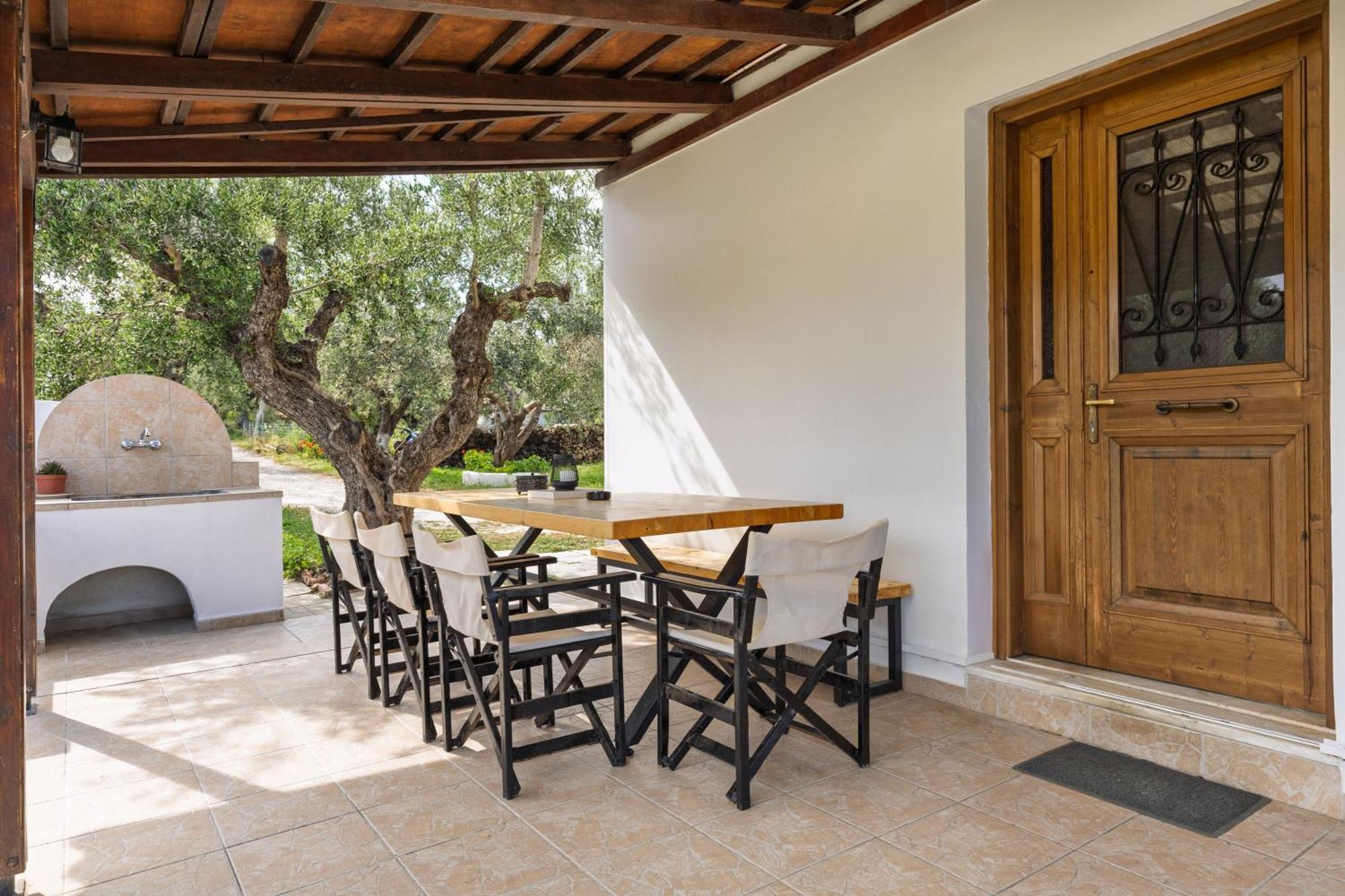 Villa Lola - 3 Bedrooms & Private Pool Lithakia  Extérieur photo